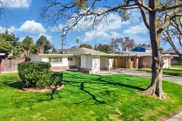 2047 Douglas RD, Stockton, CA 95207