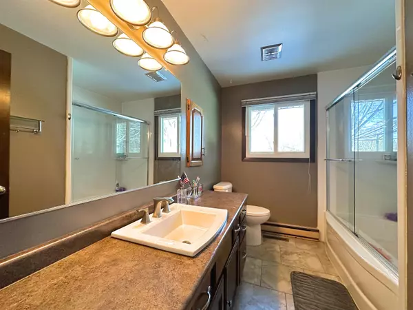 W6160 PILGRIM ST, Appleton, WI 54913