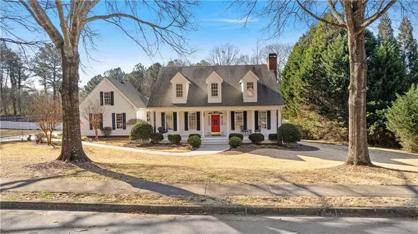 160 Mackenzie LN, Fayetteville, GA 30214