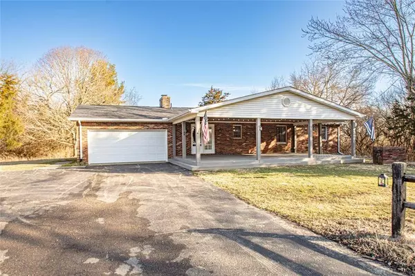 1734 Somers Gratis Road, Camden, OH 45311