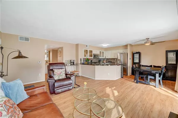 7908 Lago Vista Lane #101, Las Vegas, NV 89145