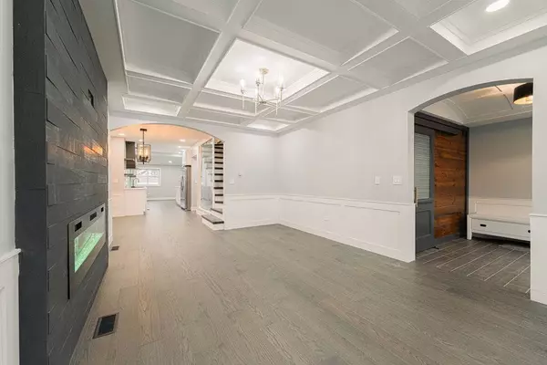 8836 S Racine AVE, Chicago, IL 60620