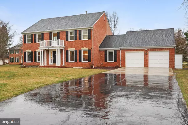 5 SOTWEED CT, Potomac, MD 20854