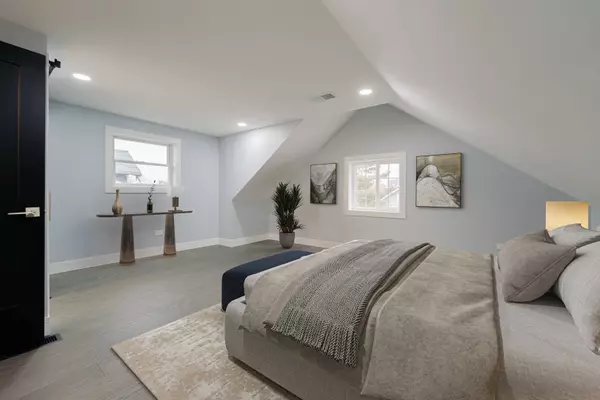 8836 S Racine AVE, Chicago, IL 60620