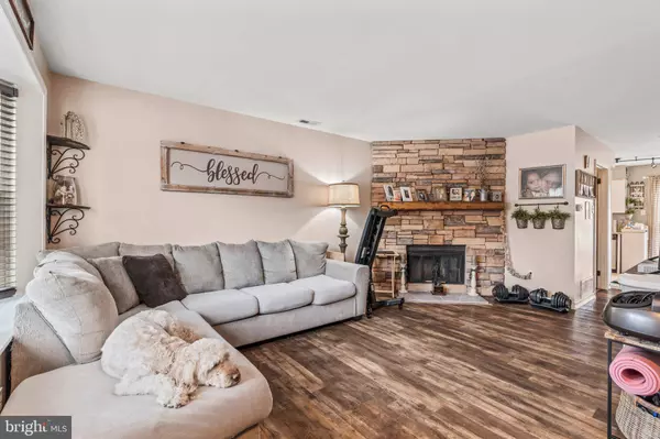 719 GARRISON CT, Mantua, NJ 08051