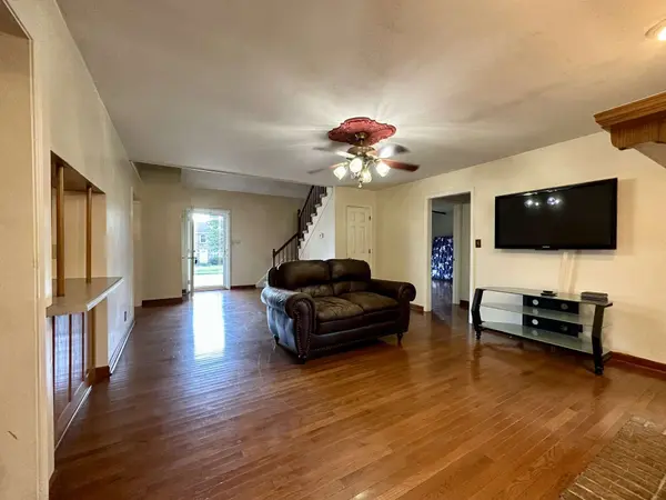 3103 Westchester Dr, Clarksville, TN 37043