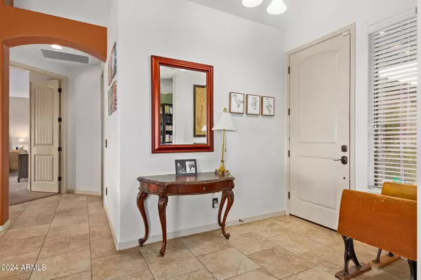 14104 S TUTHILL Road, Buckeye, AZ 85326