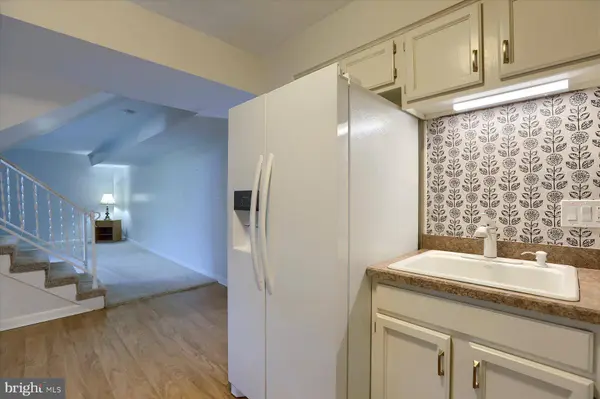 811 LEE CT, Enola, PA 17025