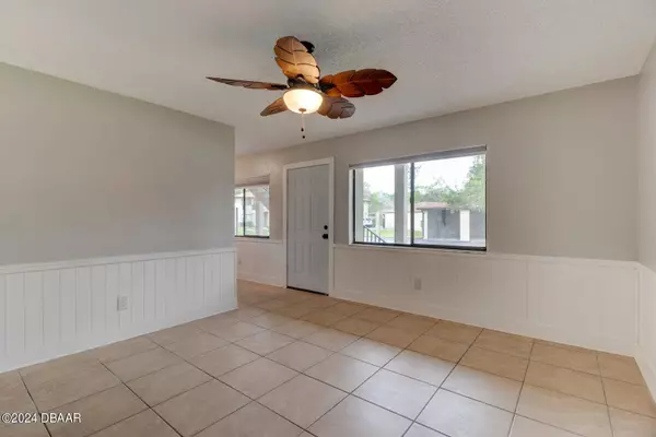 1601 Big Tree RD #103, Daytona Beach, FL 32119