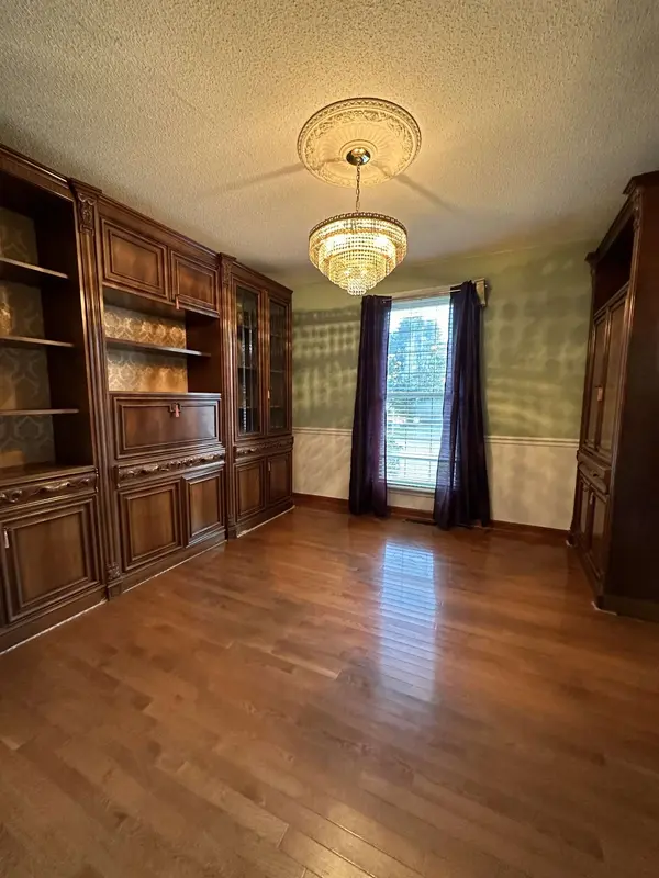 3103 Westchester Dr, Clarksville, TN 37043