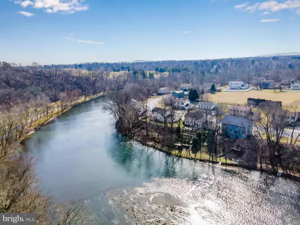 866 ACRI RD, Mechanicsburg, PA 17050