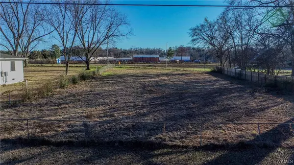 413 39TH ST E, Tuscaloosa, AL 35405