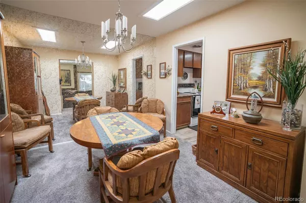 7202 W Maple DR, Lakewood, CO 80226