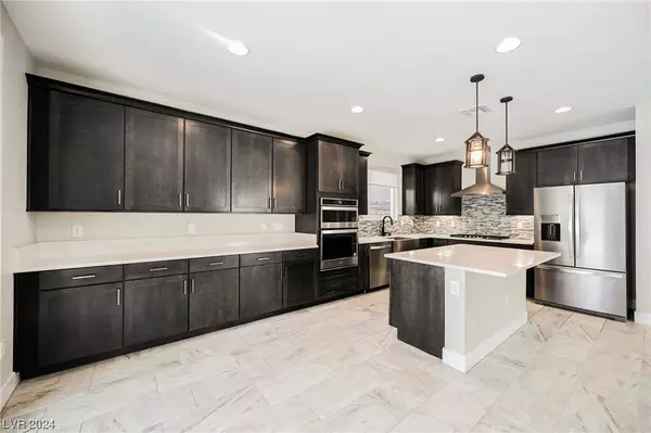 10941 Rejuvenate Place, Las Vegas, NV 89138