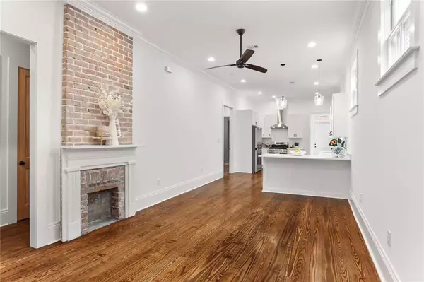 4613 CHESTNUT ST, New Orleans, LA 70115