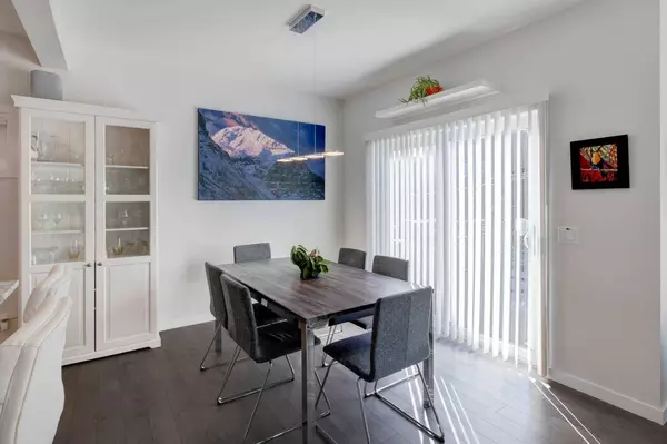 509 Chinook Gate VW SW, Airdrie, AB T4B 4V9