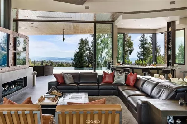 125 Rose CT, Upland, CA 91784