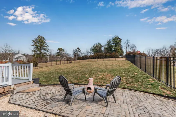 96 FOXFIRE LN, Lewisberry, PA 17339