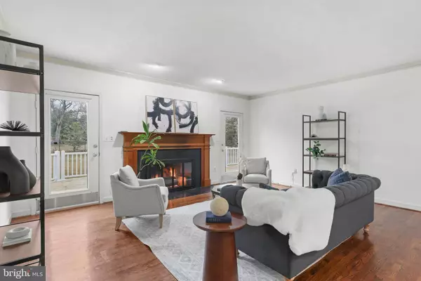 5 SOTWEED CT, Potomac, MD 20854