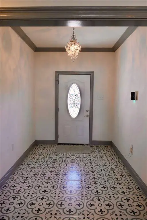 2412 SUNSET DR, Harvey, LA 70058