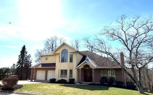 107 Martha DR, St. Clairsville, OH 43950