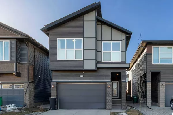 509 Chinook Gate VW SW, Airdrie, AB T4B 4V9