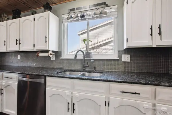 10745 W Berry DR, Littleton, CO 80127