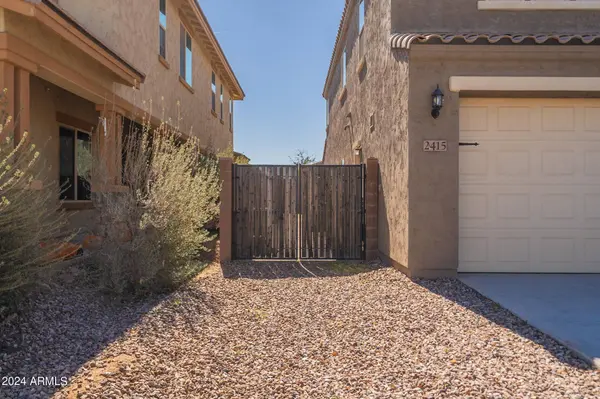 2415 E BRIGADIER Drive, Gilbert, AZ 85298