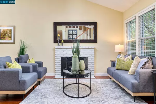 2127 Spring Lake Dr, Martinez, CA 94553