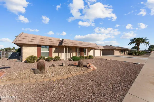 10440 W TWIN OAKS Drive, Sun City, AZ 85351