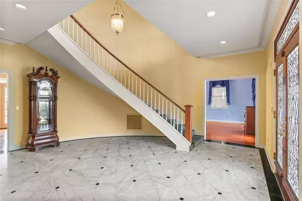 5468 DAYNA CT, New Orleans, LA 70124