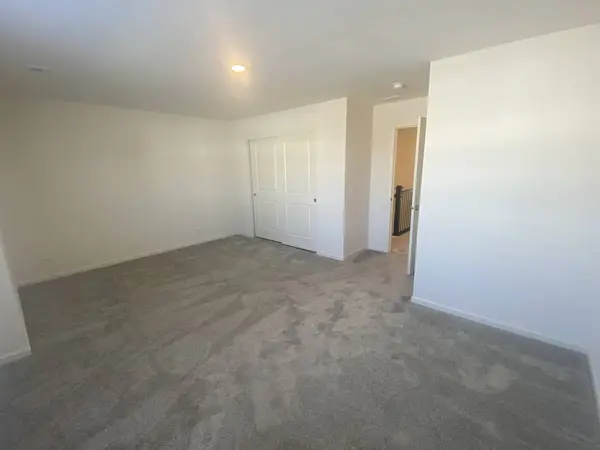 1312 Draper Road, Mchenry, IL 60050