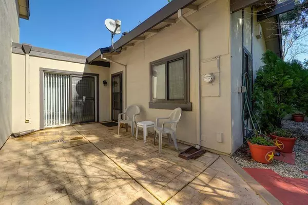 2257 Baywater LN, Rancho Cordova, CA 95670