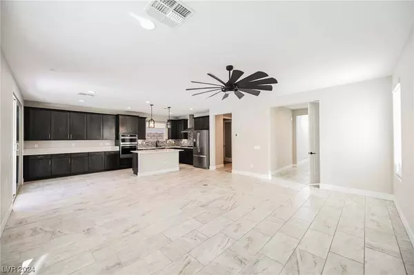 10941 Rejuvenate Place, Las Vegas, NV 89138