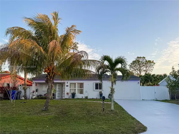 7110 Hope St, Hollywood, FL 33024