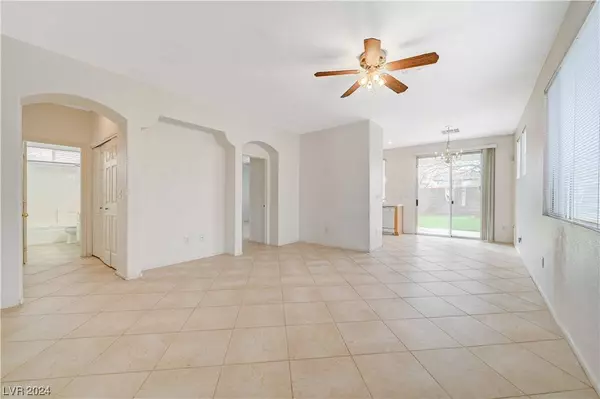 10725 Moon Flower Arbor Place, Las Vegas, NV 89144