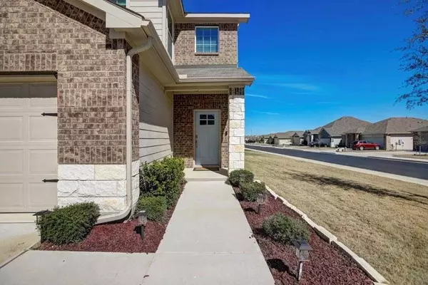 1041 Ferryman DR, Georgetown, TX 78626