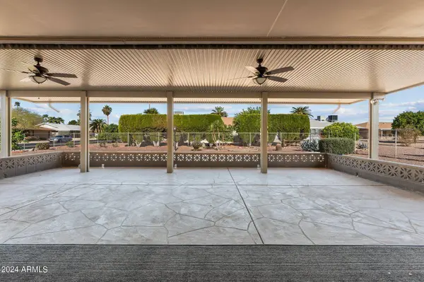 10440 W TWIN OAKS Drive, Sun City, AZ 85351