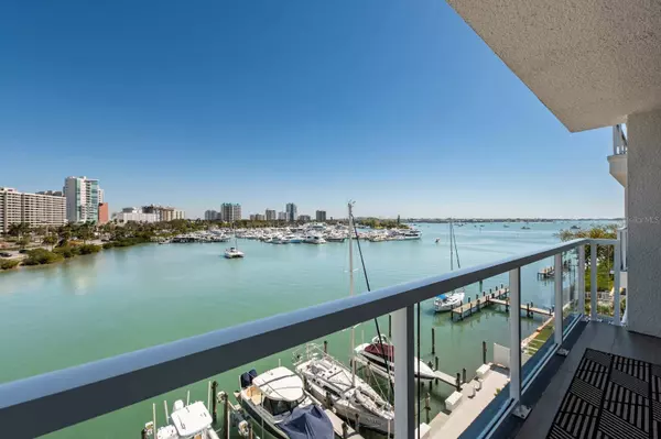 650 GOLDEN GATE PT #502, Sarasota, FL 34236