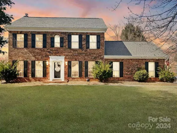 149 Blackberry LN, Mooresville, NC 28117