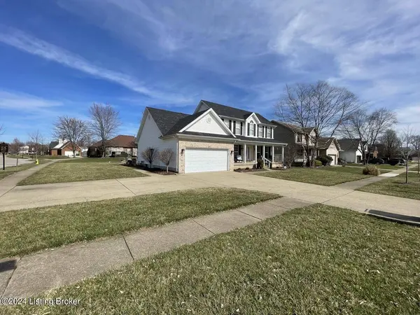 6701 Cassidy Cir, Louisville, KY 40229