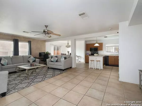 10106 REDFISH CAVERN, San Antonio, TX 78245-2853