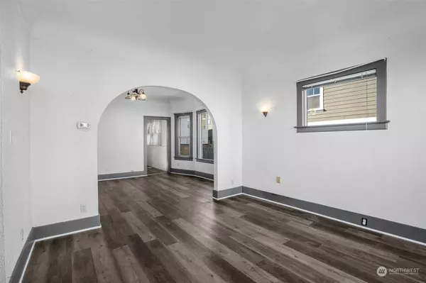 2509 S Dearborn St, Seattle, WA 98144