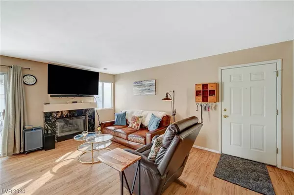 7908 Lago Vista Lane #101, Las Vegas, NV 89145