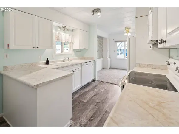 1125 58TH ST #001, Springfield, OR 97478