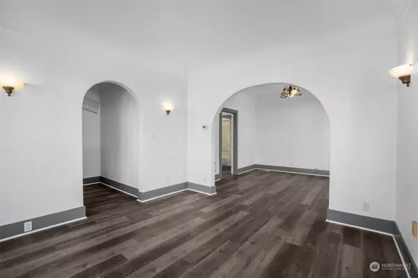 2509 S Dearborn St, Seattle, WA 98144