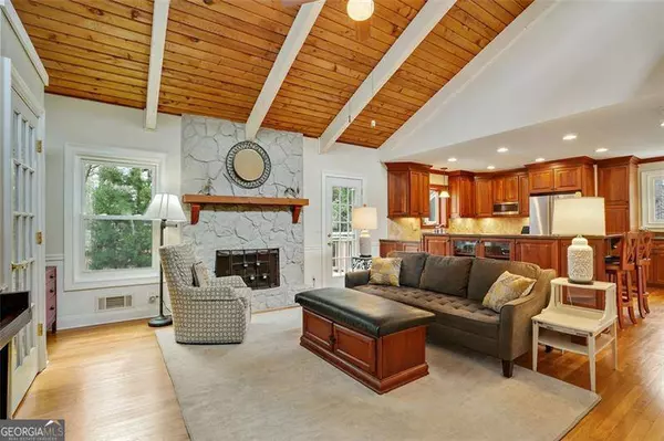 3034 Holly Mill, Marietta, GA 30062