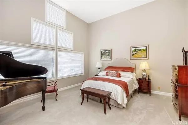 10 Berkshire, Rancho Santa Margarita, CA 92679