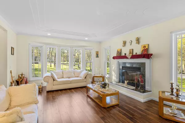 4921 Woodsman LOOP, Placerville, CA 95667