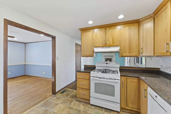 8340 Compton ST, Indianapolis, IN 46240